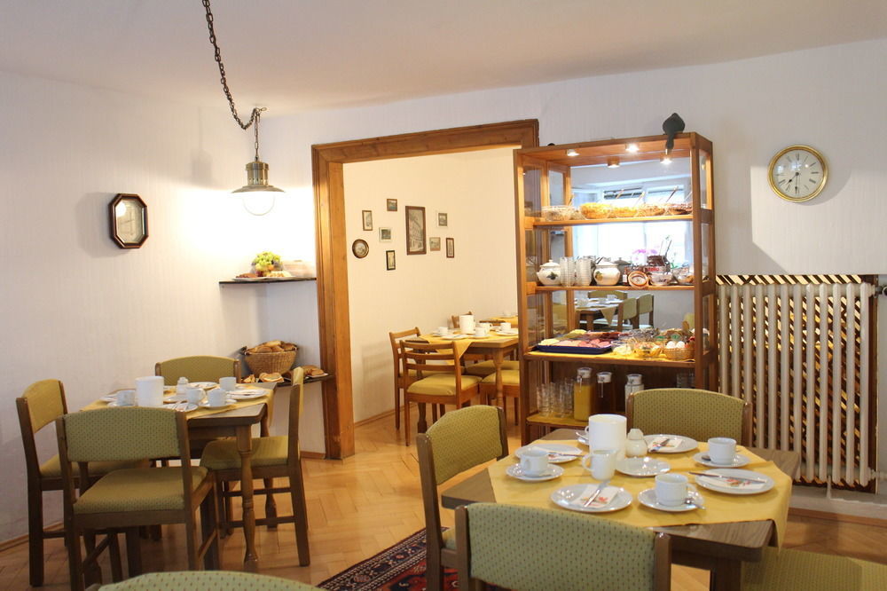 Bed & Breakfast Sonne Bed & Breakfast Bregenz